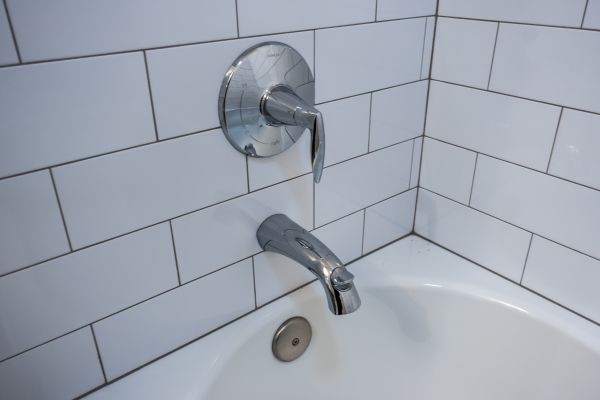 Cost of Tub Spout Replacement in Kansas City