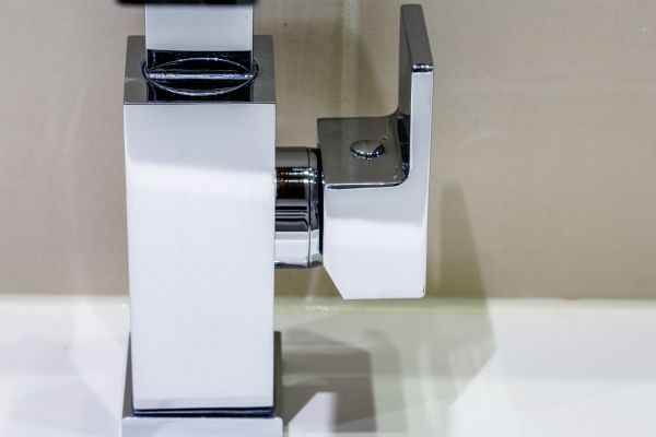 Cost of Faucet Knob Replacement in Kansas City