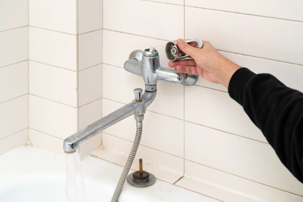 Cost of Shower Handle Repair in Kansas City