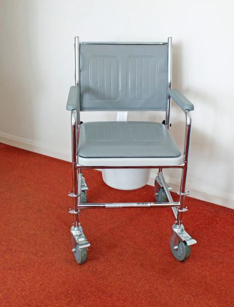 Cost of Commode Replacement in Kansas City